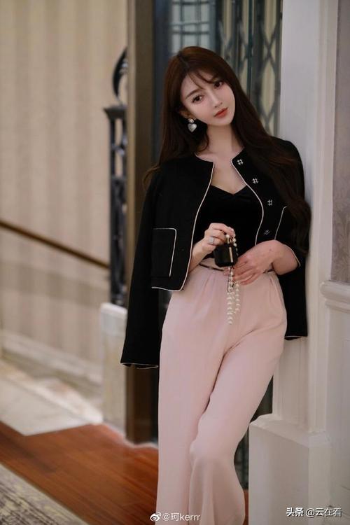 网红美女模特叶珂迷人美照欣赏好美啊