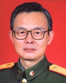 朱增泉中将,1986年老山轮战时任27集团军政治部主任.