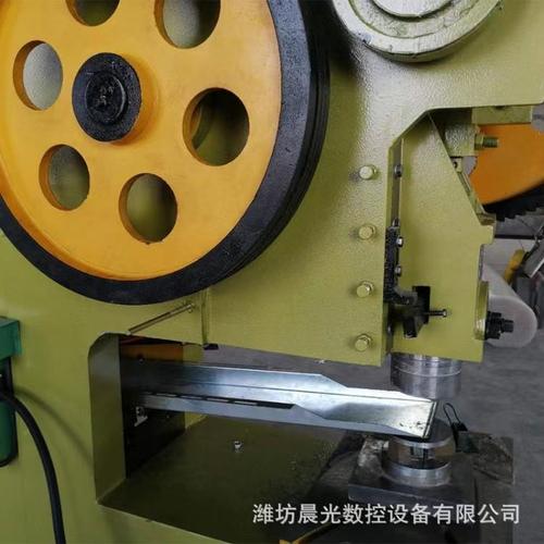 冲床接料手 型号齐全现货供应 五金冲压件自动送料机接料斗接料器