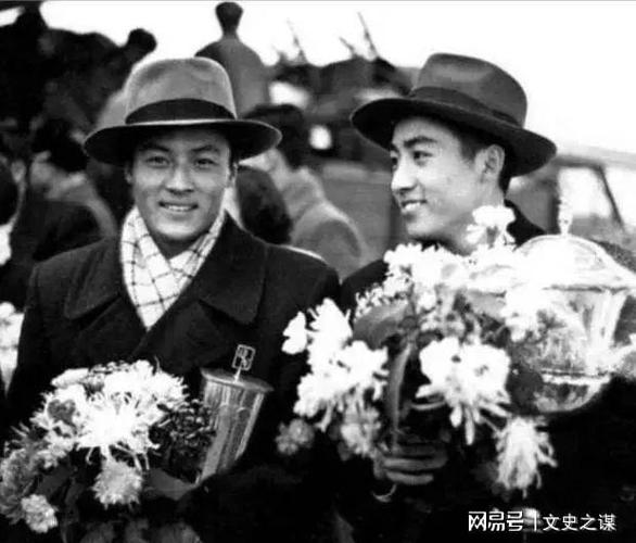 渡尽劫波兄弟在乒坛双子星李富荣庄则栋决裂28年后和解