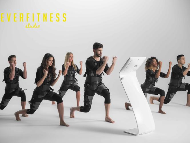 艾威健身ems极速燃脂