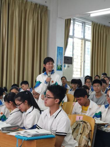 协力备考 共铸辉煌——2019年阳江市第二中学九年级学生备考培优培训