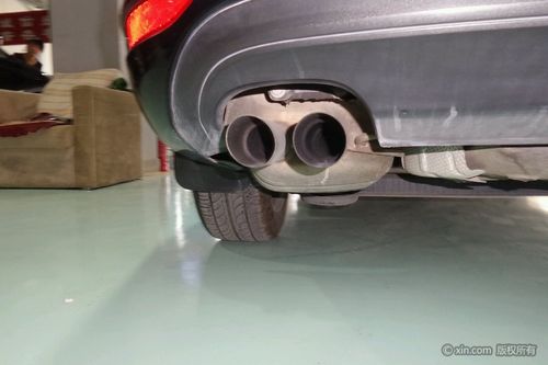 大众速腾排气管