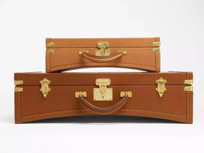 moynat | 巴黎到成都,摩奈moynat的顶级皮具之旅