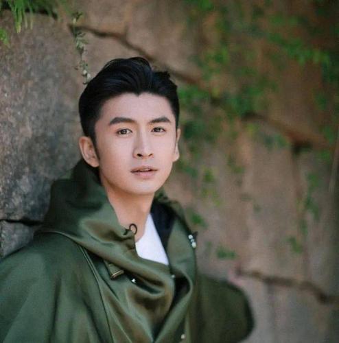 【微信头像】张云龙