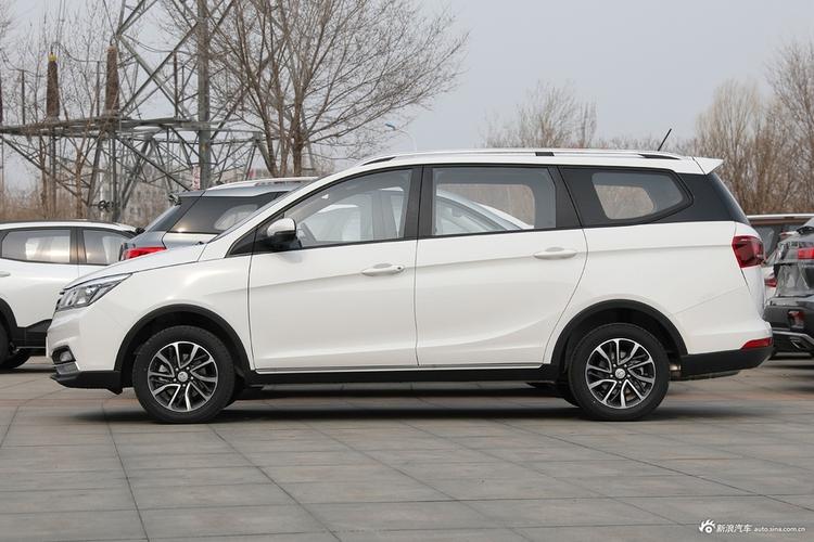 有颜值还有料内外兼修的宝骏730最高直降049万啦