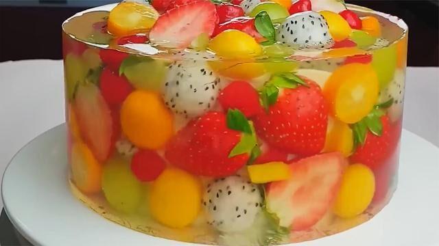 我家小孩最爱的果冻水果蛋糕切开后内有乾坤让人大开眼界