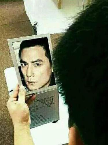 我好久没照镜子了!