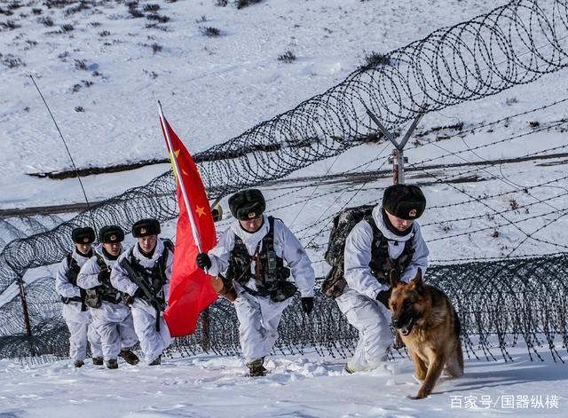 边防战士的一天怎样度过?翻越雪山穿过冰河,清理界碑