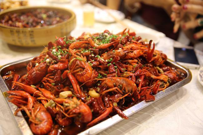 广东人不吃小龙虾的原因终于"真相"了,实在让南京人扎