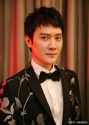男星冯绍峰照片合集