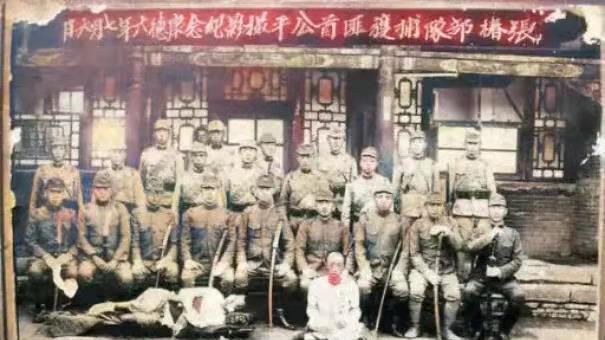 老照片:日军侵略中国的历史画面,看完让人感慨万千