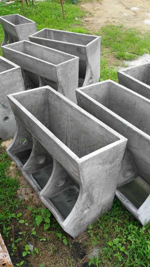 水泥斜槽-浠水县长流养殖设备厂