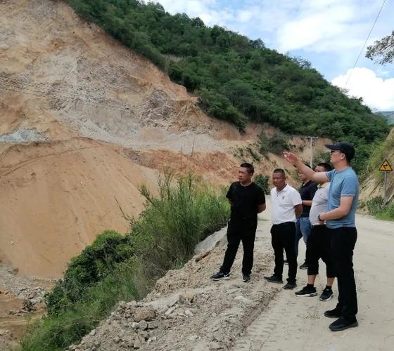 临翔区代理区长刘明武深入铁厂河水库鸭子塘水库南汀河巡查