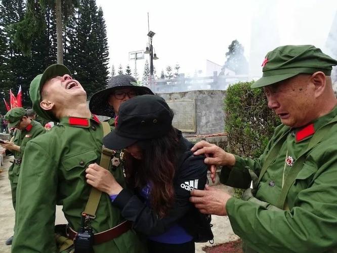奔赴西南/陆一军84.85老山轮战记忆一一士兵收藏(22)