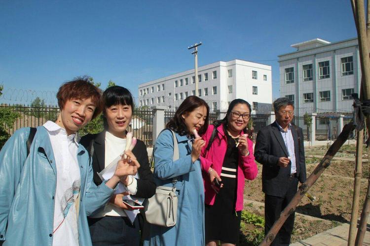 十堰市东风五中,一小与86团