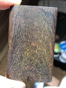 韩国长生木 不老木 贡木 贡香木手串 赛奇楠沉香 透光琥珀玉化年