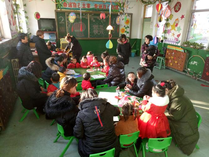 2019柴家寨幼儿园小班"庆元旦"活动