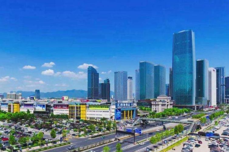 浙江中西部最繁忙的机场,就在这座县级市,吞吐量超过很多地级市