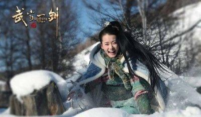 她是央视热播武侠剧《武当一剑》最美丽的女主角