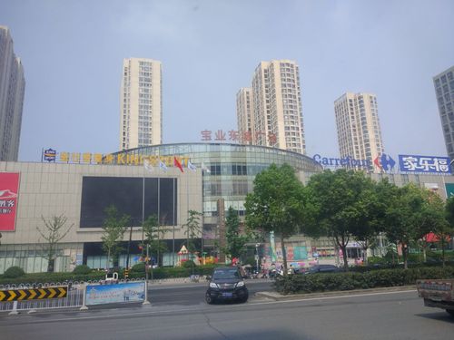 宝业东城广场