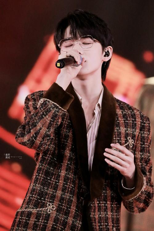 宋亚轩上火黄昏