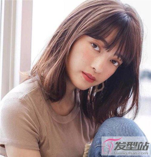 尴尬期头发长度怎么留 锁骨发轻松化解尴尬