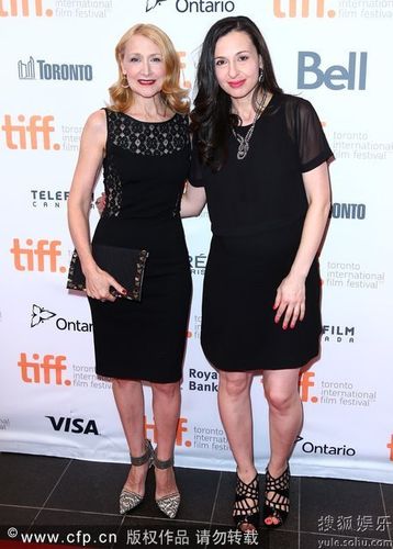 《jauja》多伦多首映 维戈-莫特森玩"基情"