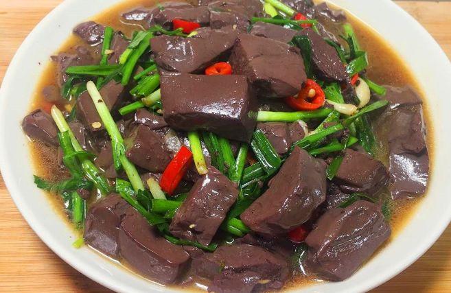 牢记一个重要步骤,猪血鲜香不腥,好吃