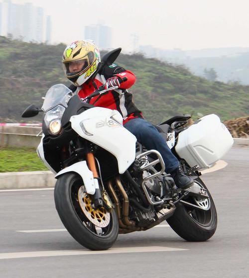 摩旅靓车——黄龙600巡航版试骑现场