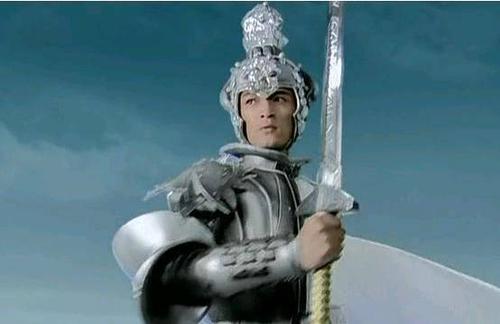 此后飞蓬因私斗而被罚下界为人,镇妖剑则流落人间,为蜀山仙派所得.