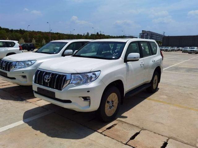 天津港丰田霸道4000平行进口全国促销