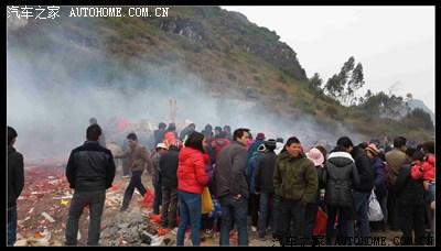 无聊,去拜拜贵港状元坟,保佑升官发财!