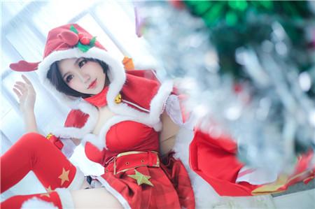 【cosplay美图】《王者荣耀》貂蝉:圣诞恋歌