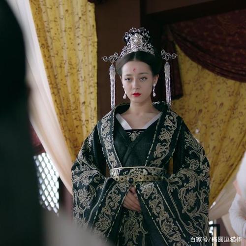 三生三世枕上书丨凤九在凡间有16套服装,我喜欢粉色系