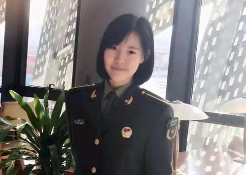 东海舰队某场站 > 军装照 19  「 沈静雯& 陈禹诺 」某特战旅&陆军