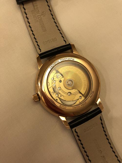 江诗丹顿82152为什么查不到这个型号.也不知道值多少钱