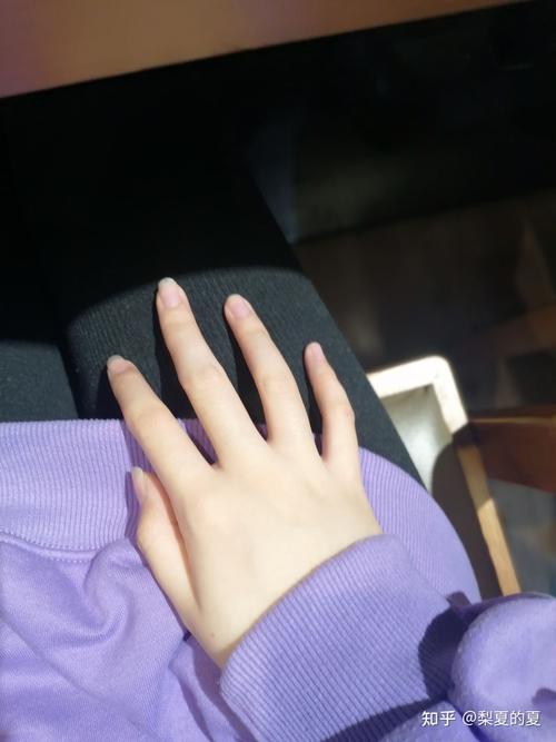 女生如何养出一双好看的手呢?