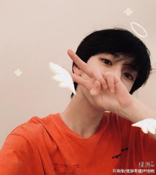 严浩翔日常男友感爆棚的