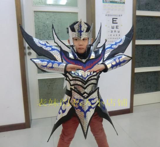 幼儿环保服装 手工节目服装 铠甲 演出道具 服装秀 环保 纯手工