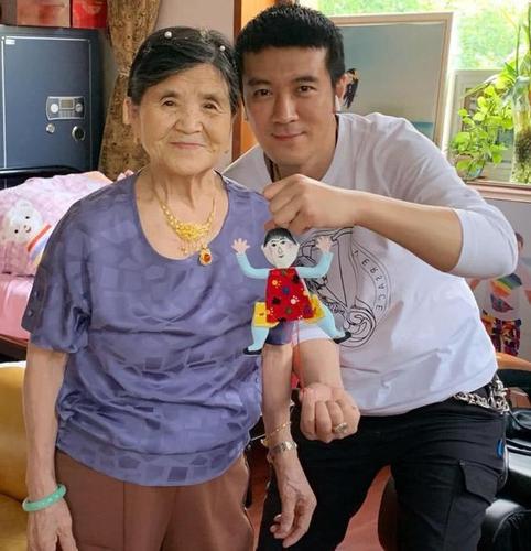 杨子的家庭环境到底怎么样杨子的母亲暴露真实实情