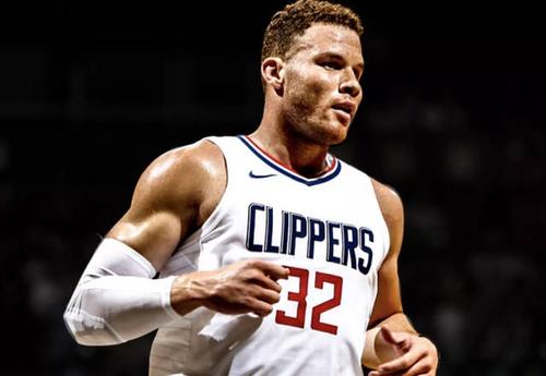 早在那个内线靠怼, 以炫耀肌肉为荣的时代, 你很难看到一个拥有格里芬