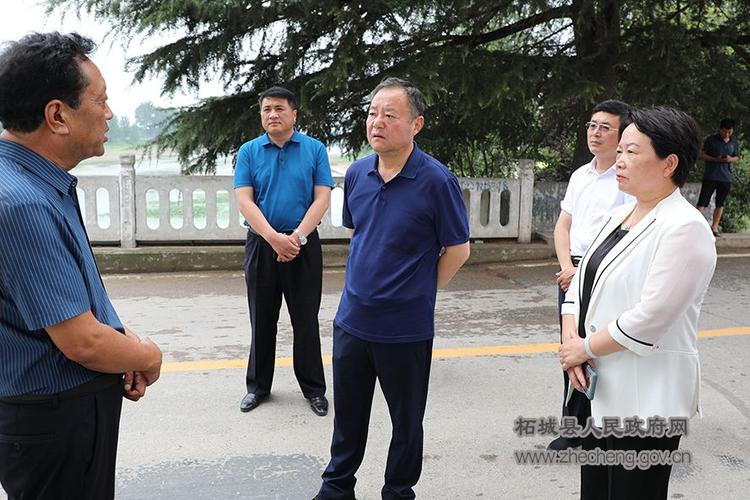 市委常委,柘城县委书记梁万涛梁万涛查看城区防汛工作