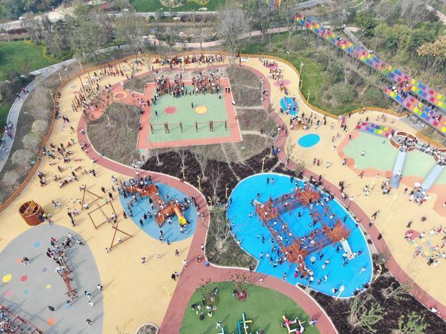 济宁看"大"系列之三 济宁儿童公园:城市新地标 网红