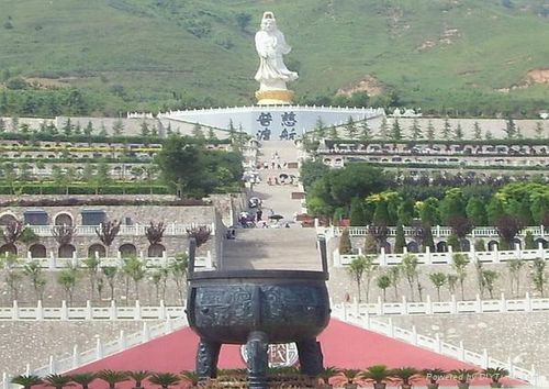  p>霸陵墓园新区是经 a target="_blank" href="/item/陕西省民政厅