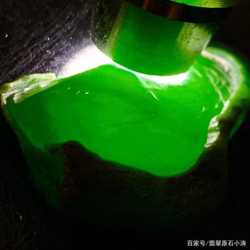 翡翠相玉师姜洪涛先生带你学习后江翡翠原石知识