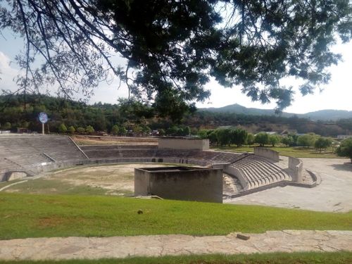 一人一车,没事瞎转悠