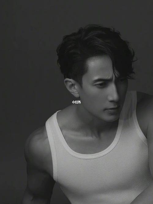 吴尊 今日分享 男士短发参考 短发造型_短发_吴尊_潮流_潮流发型