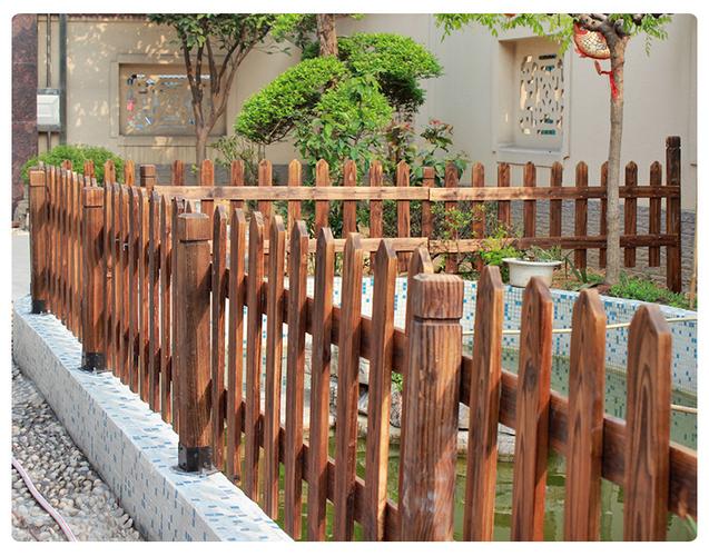 院子装饰碳化木栅栏围栏实木菜园篱笆户外花园围墙护栏室外木栏栅
