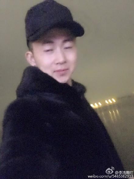 李浩南吖